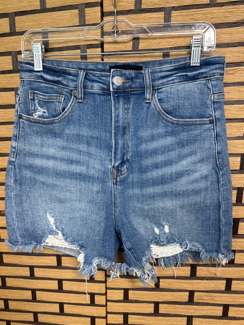 Risen Jean Shorts Size Large